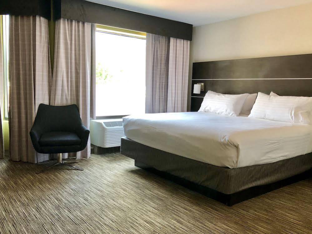 Holiday Inn Express Great Barrington By Ihg Kültér fotó